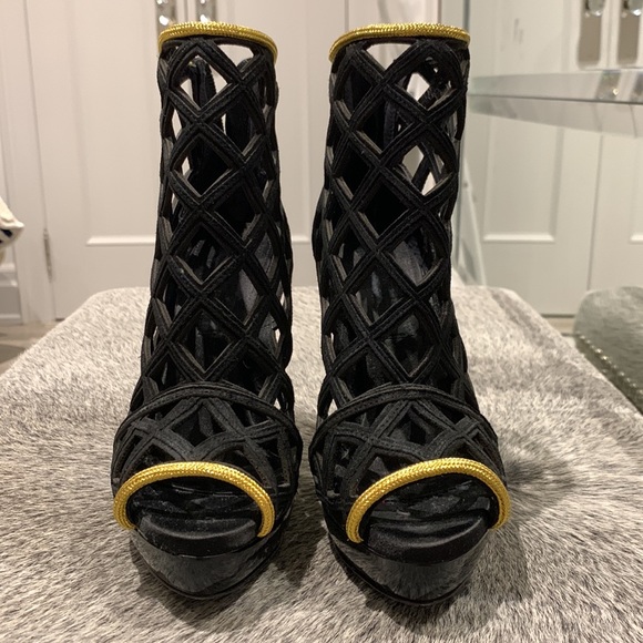 Mint condition BURBERRY Edenside Heels - Picture 4 of 11